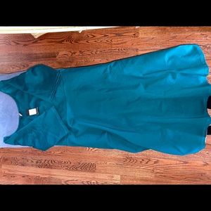 Cute girl sleeve dress sz18, emerald